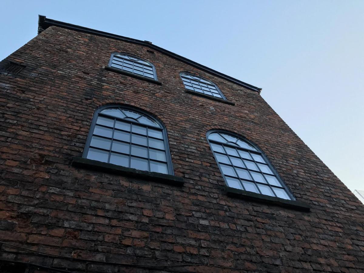 The Penthouse Gathering - Town Centre - Sleeps Up To 16 Wrexham Exterior photo